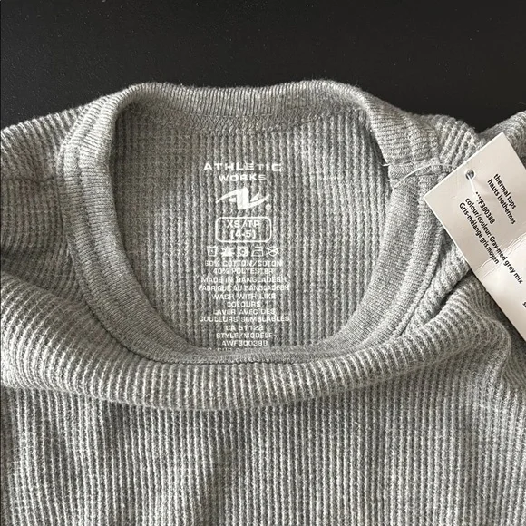 Kids Gray Ribbed Long Sleeve Top - Picture 2 of 2